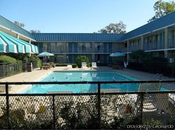 Bossier Inn And Suites Bossier City Exterior foto