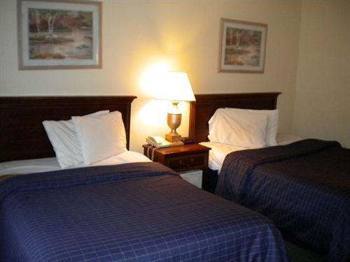 Bossier Inn And Suites Bossier City Exterior foto